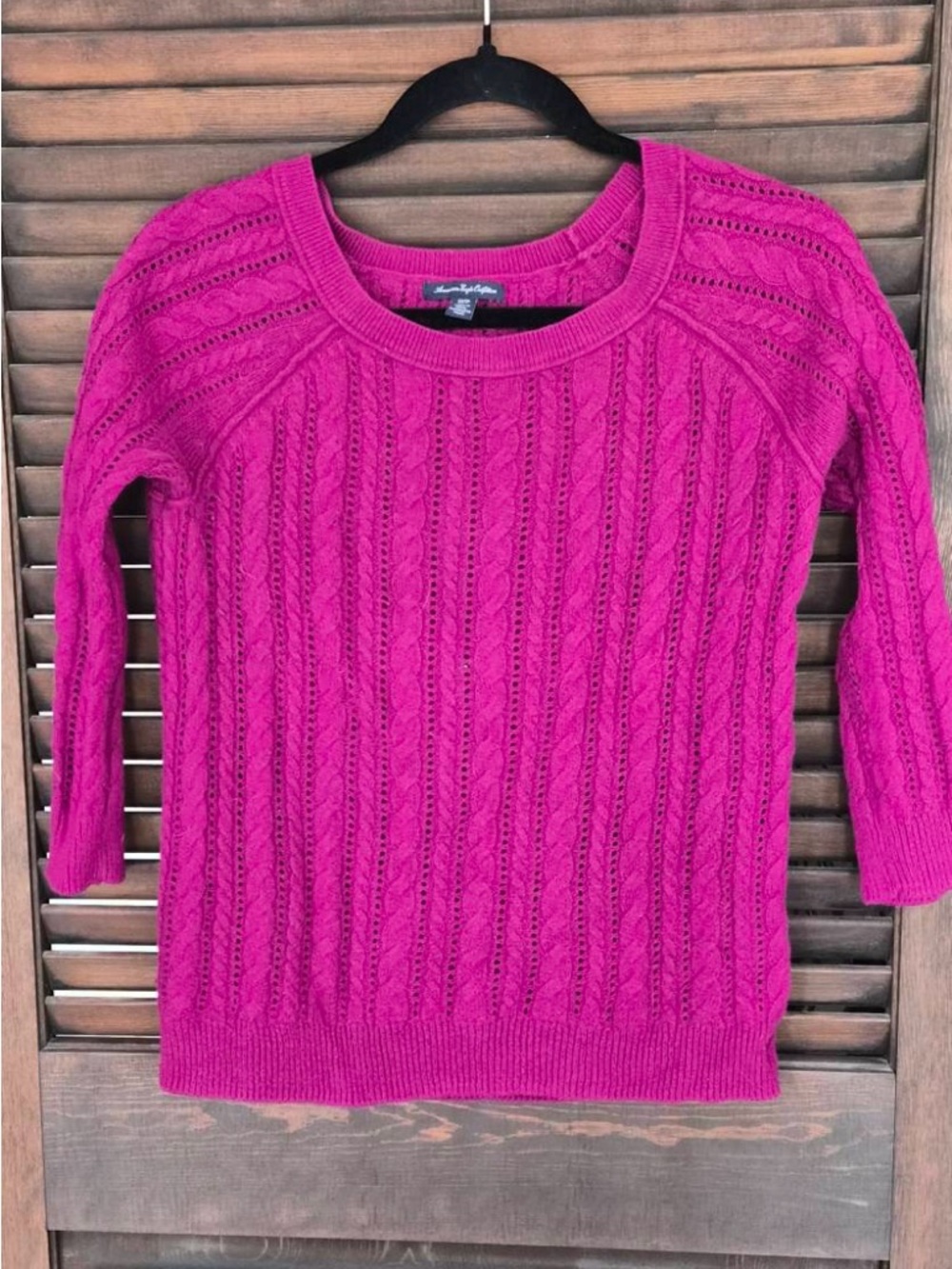 American Eagle fuscia open knit sweater XS